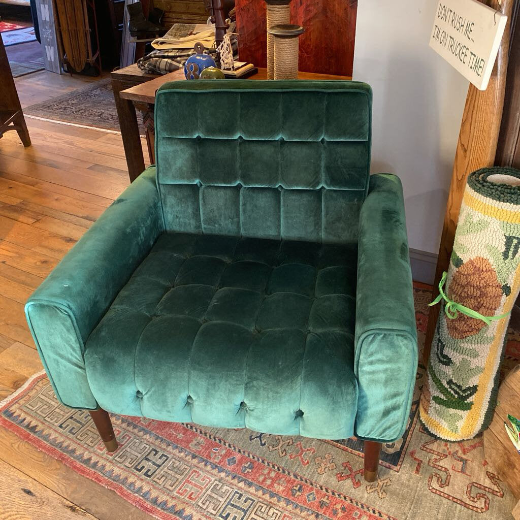 Green Velvet Tufted Chair