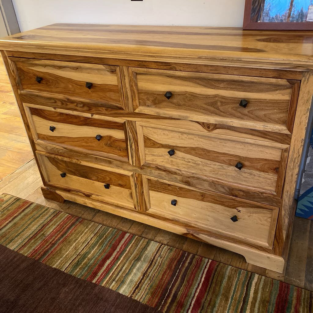 Taos Dresser