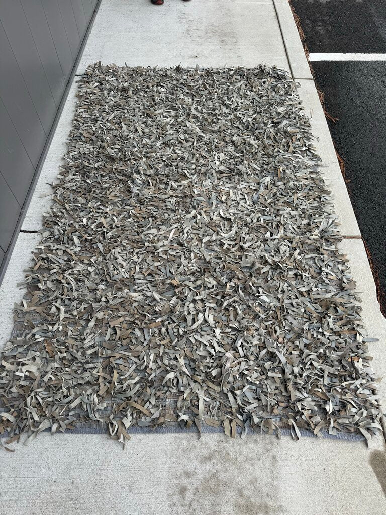 Safavieh Leather Shag Rug