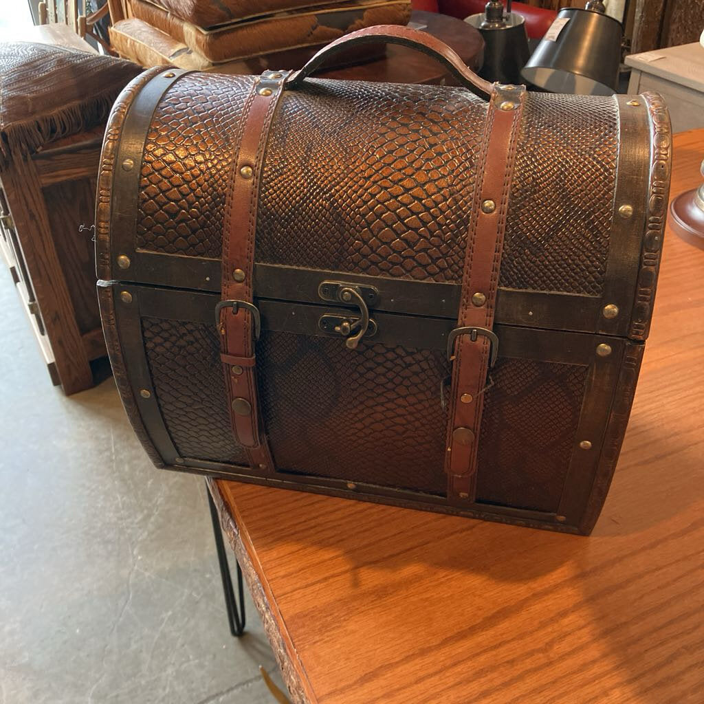 Faux Crocodile Leather Chest