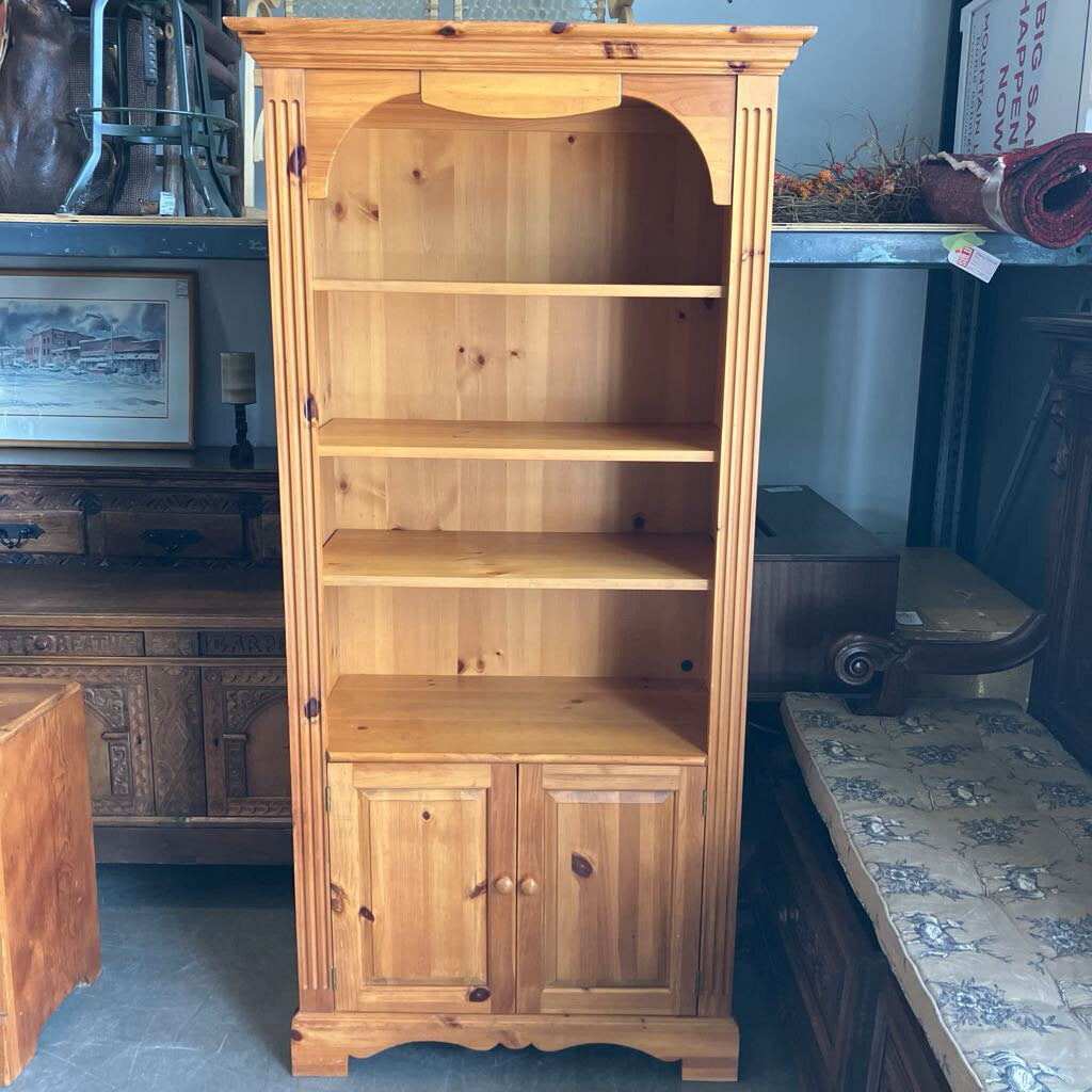 Pine Bookshelf