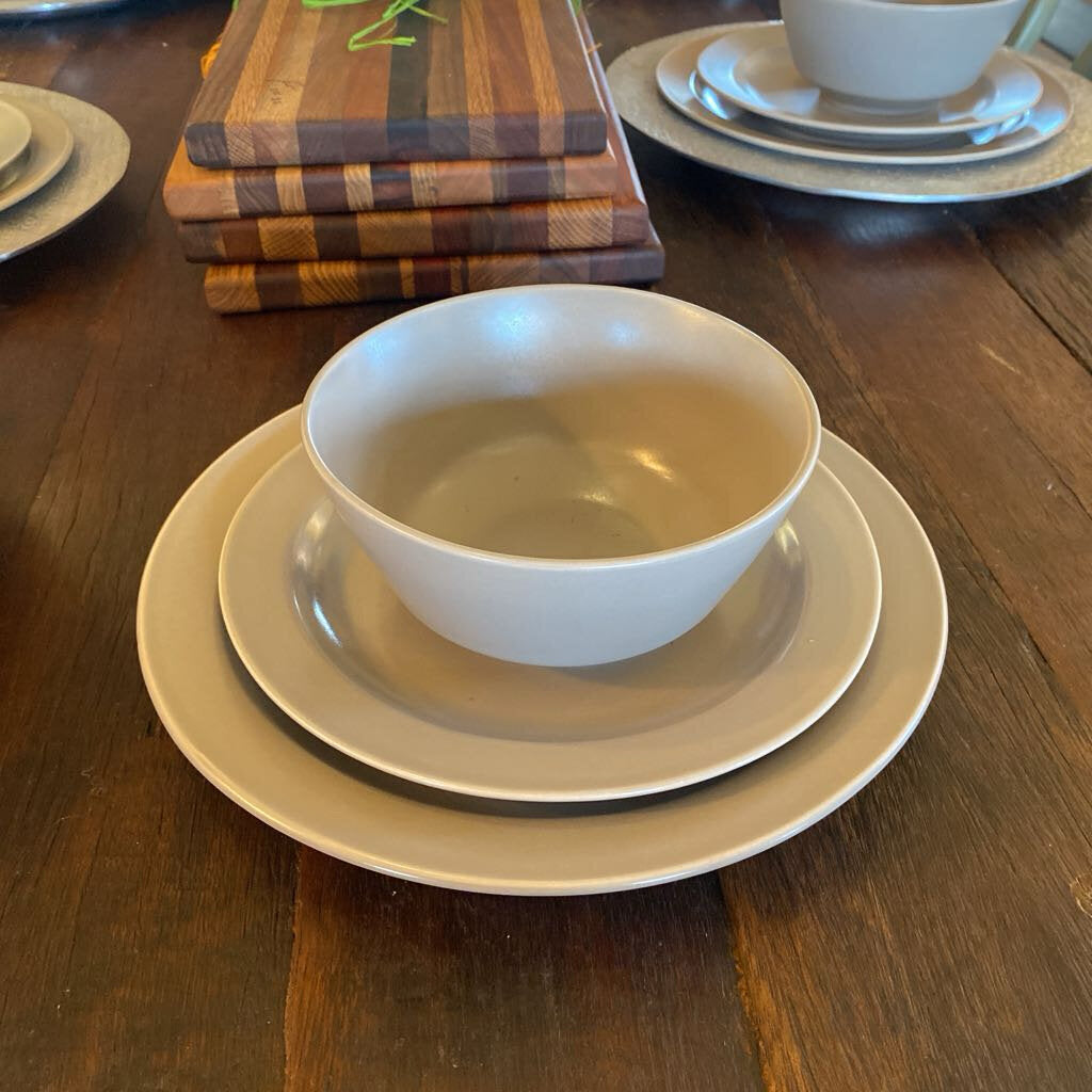 Crate & Barrel Dinnerware - Set Of 12