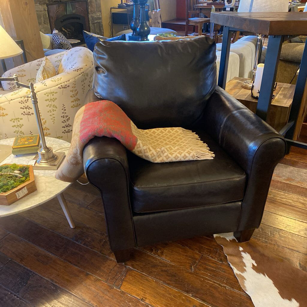 Durablend Club Chair