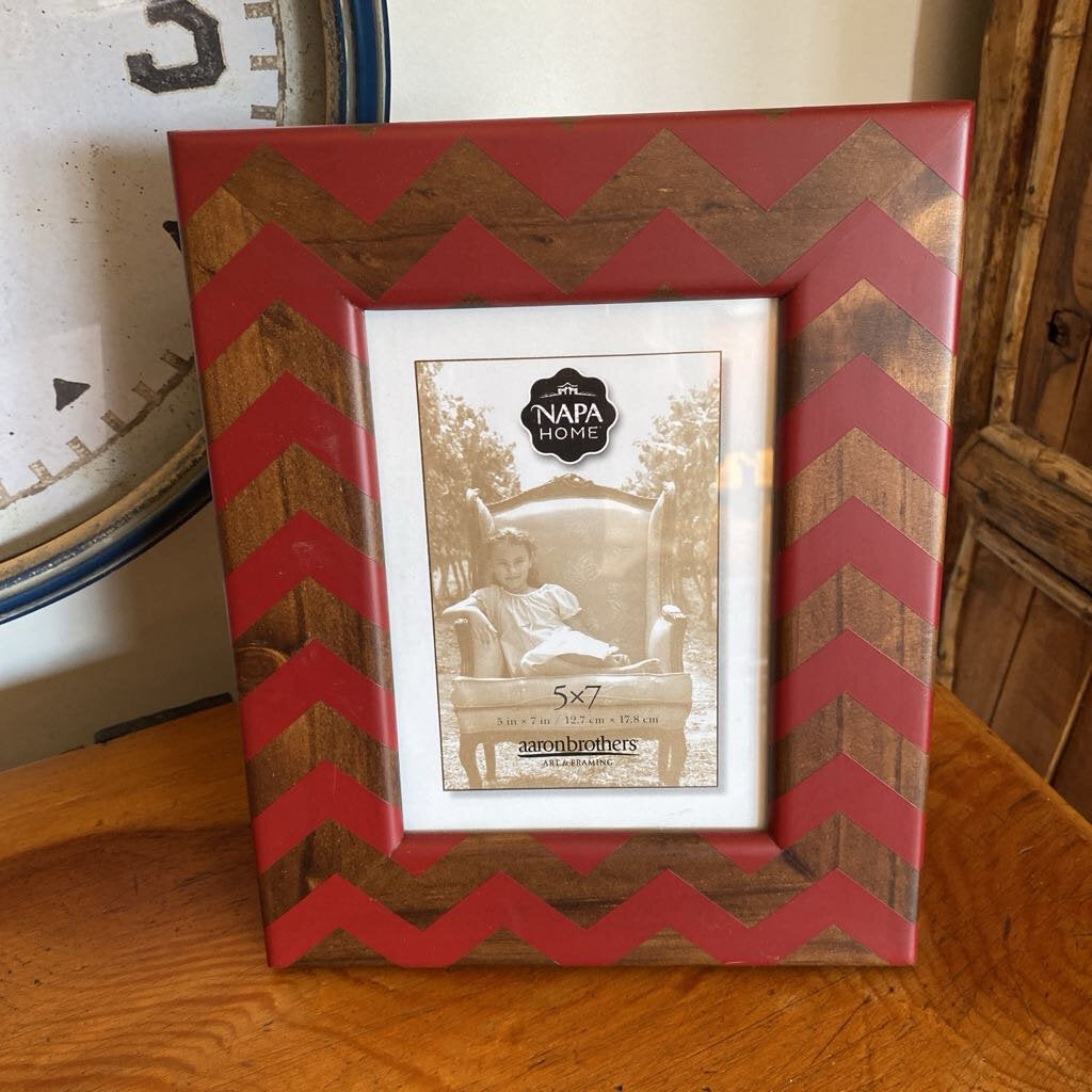 Red Chevron Picture Frame