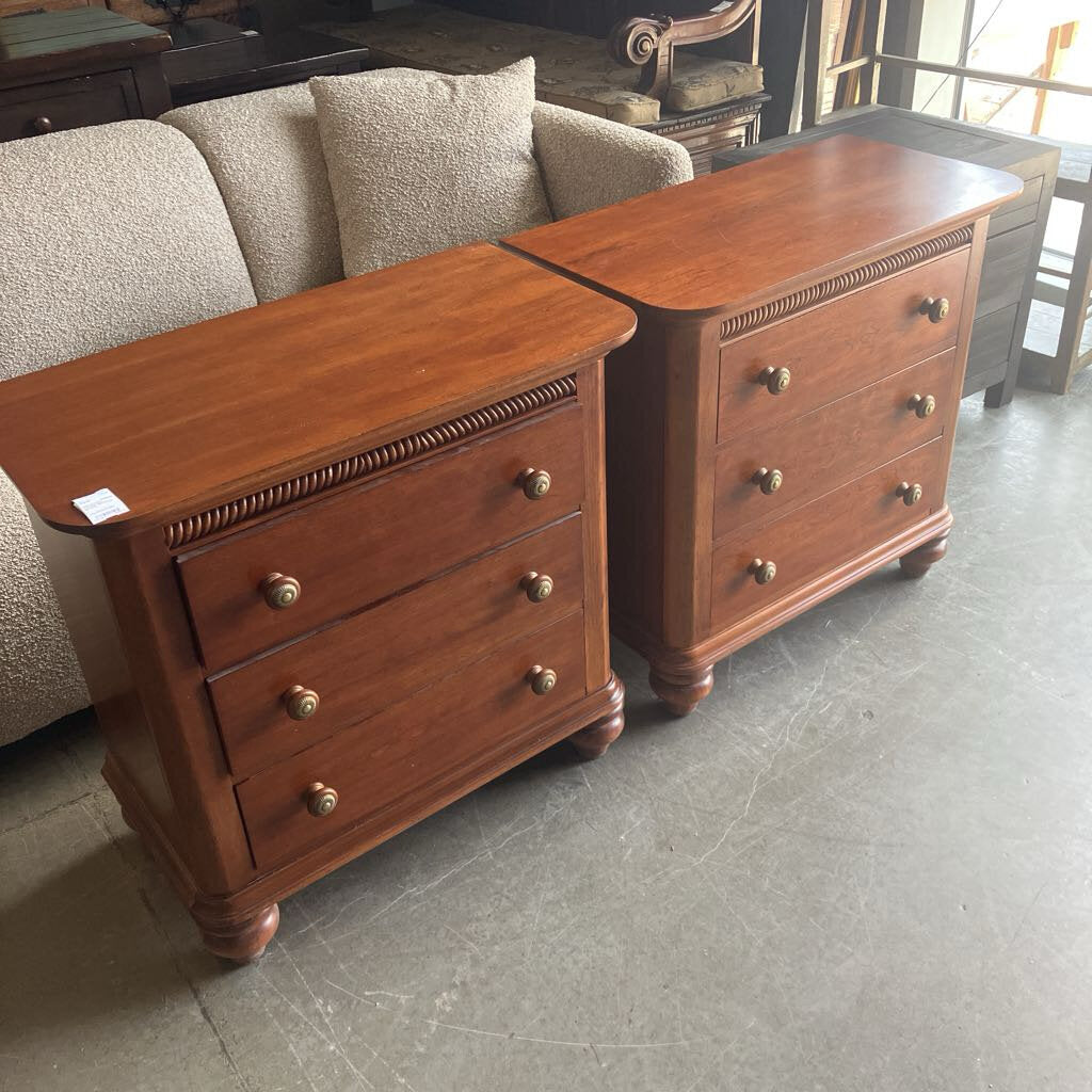 3 Drawer Nightstands Set of 2
