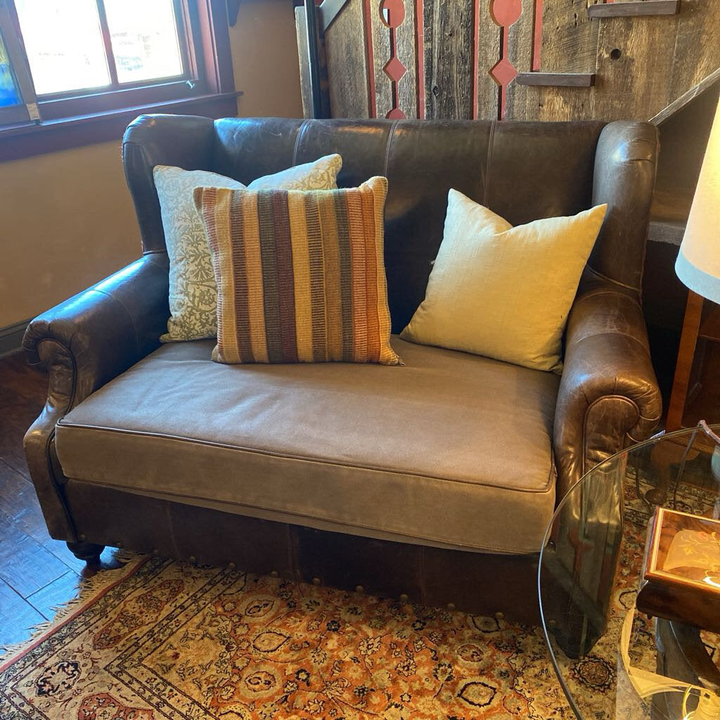 King Hickory Loveseat