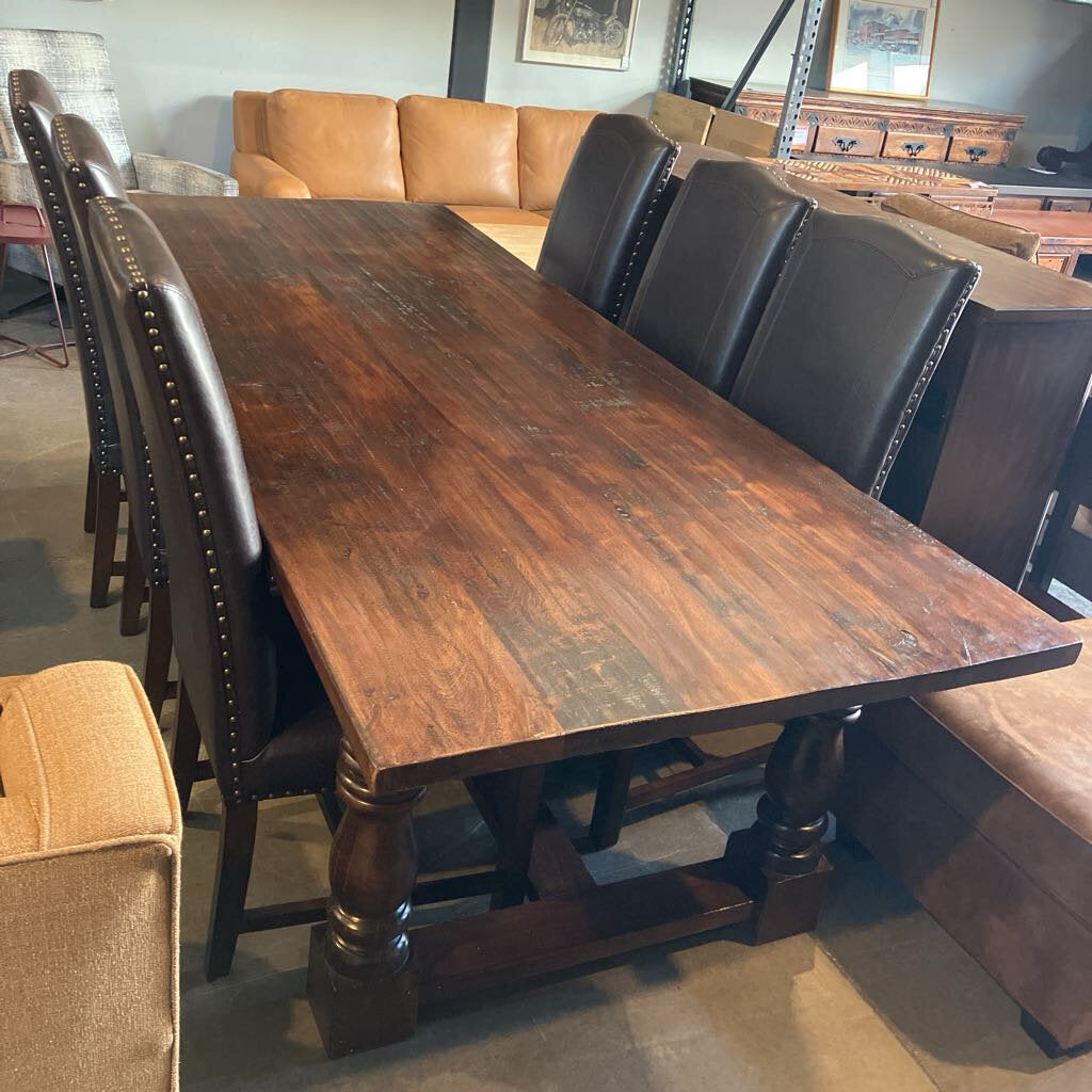 Wood Dinning Table