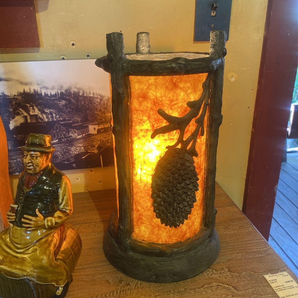 Pine Cone Lantern Lamp