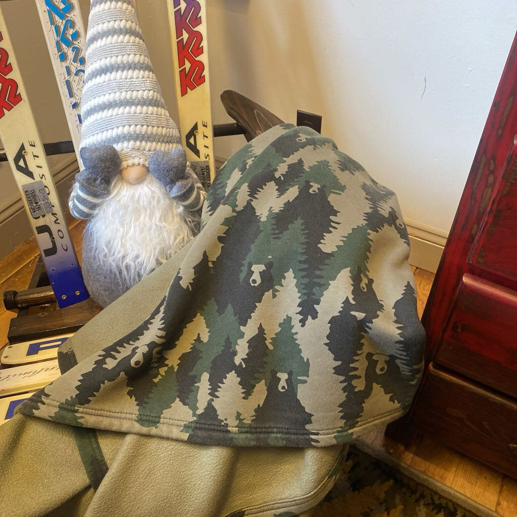 Bear Camouflage Blanket