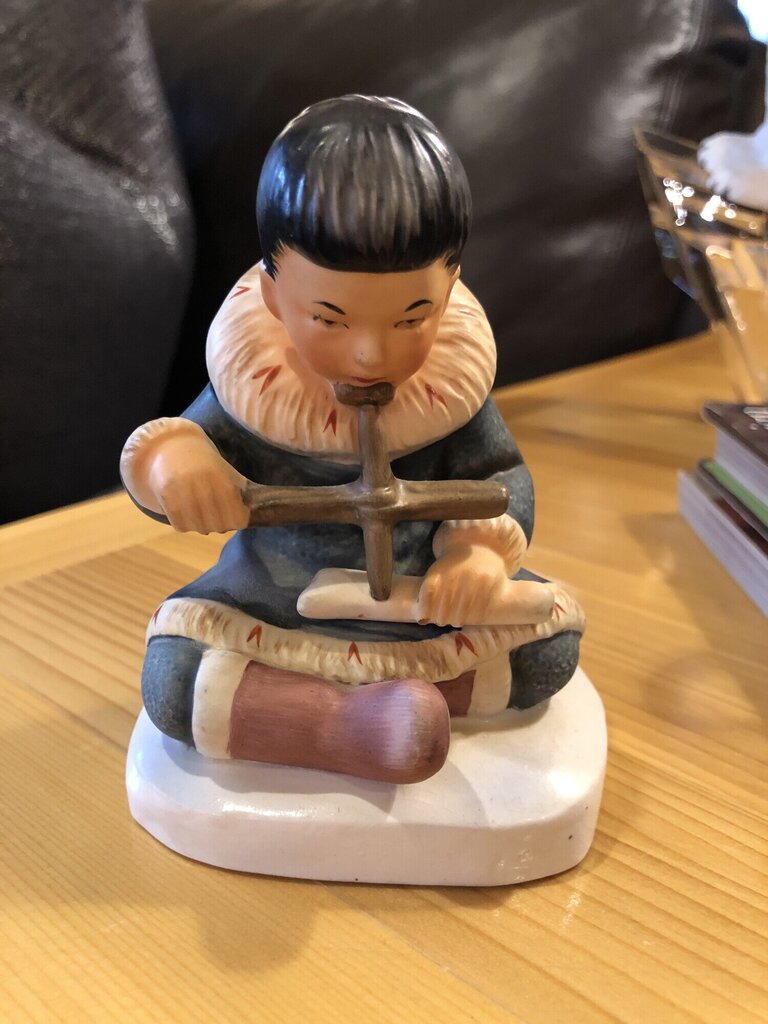 Eskimo Figurine