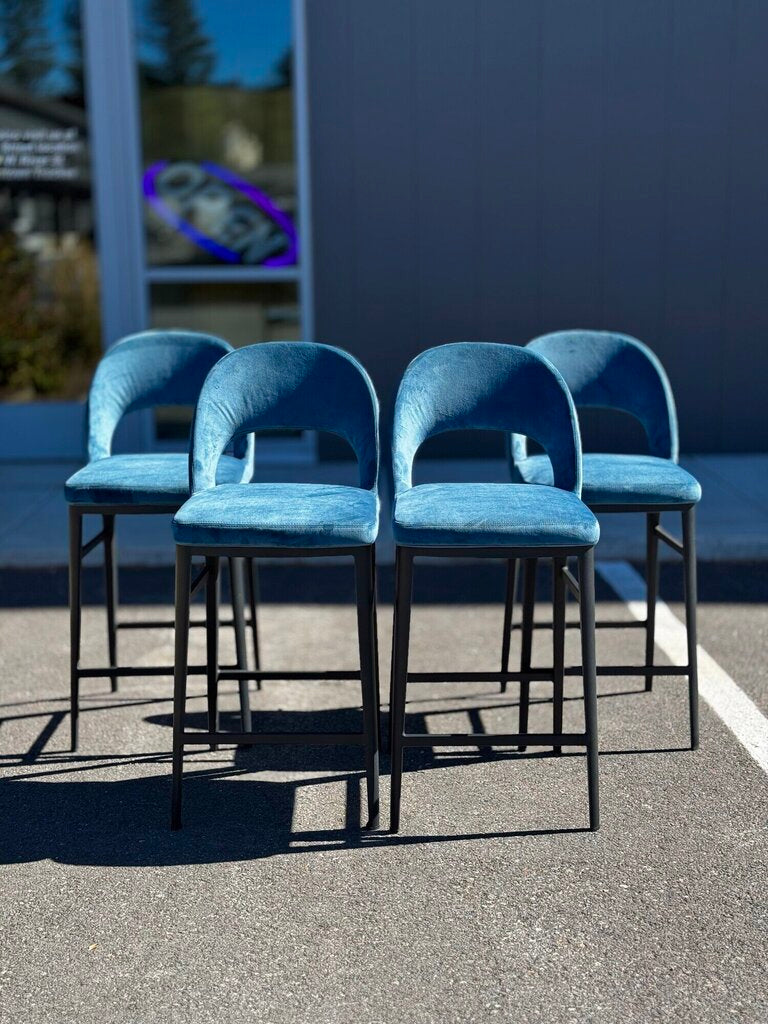 Moes Roger Counter Bar Stool - Set Of 4