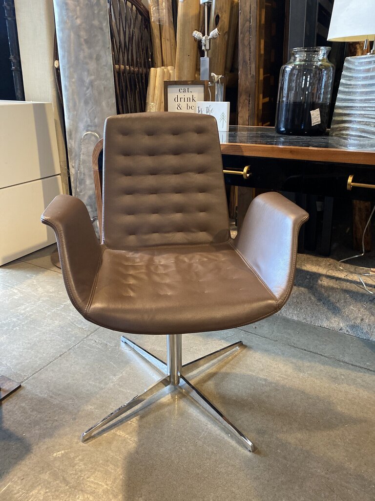Moda Desk Chair