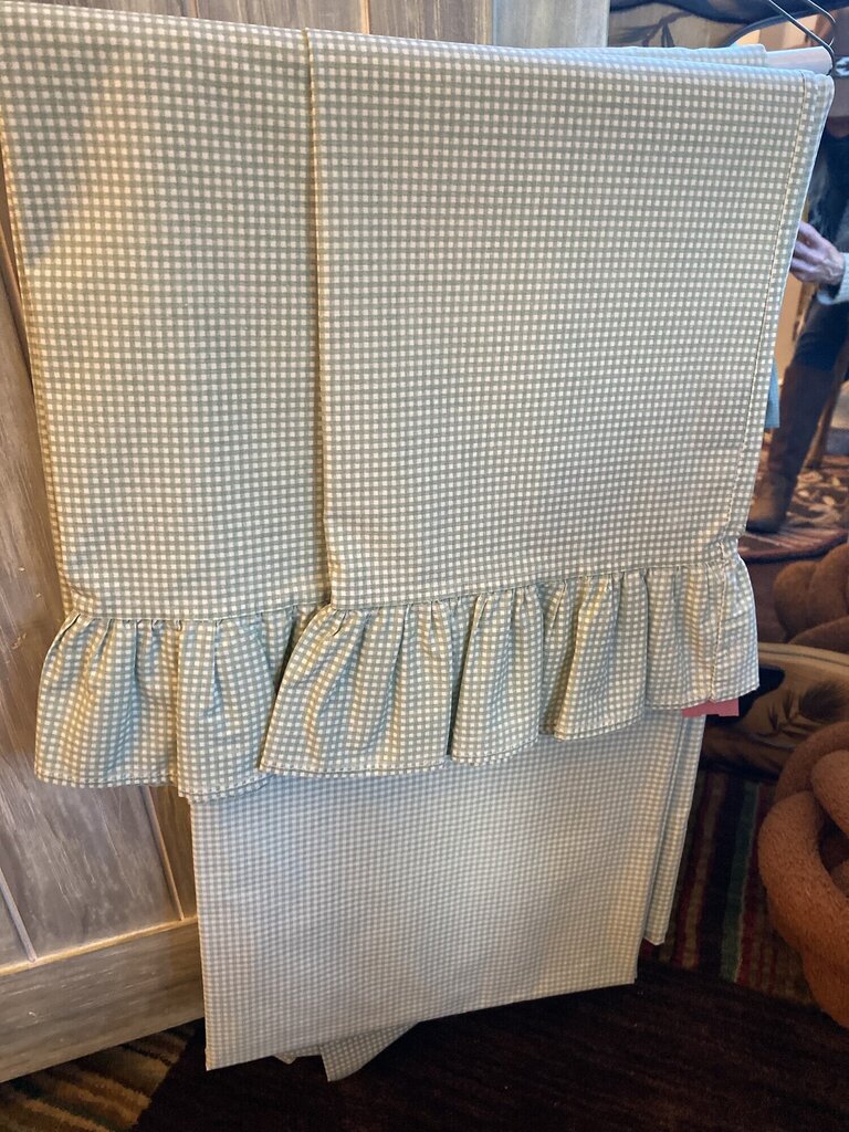 Ralph Lauren Full Gingham Sheet Set With Two Pillowcases