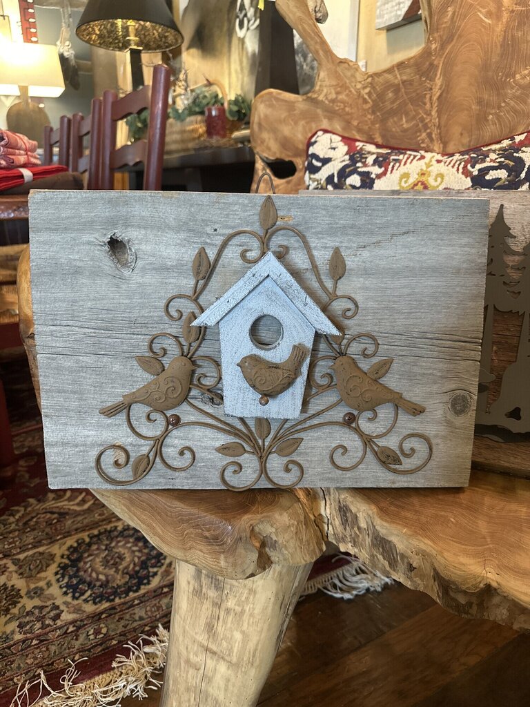 Birdhouse on Reclaimed Barnwood