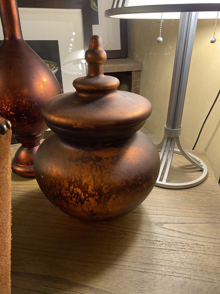 Red Mercury Vase With Lid