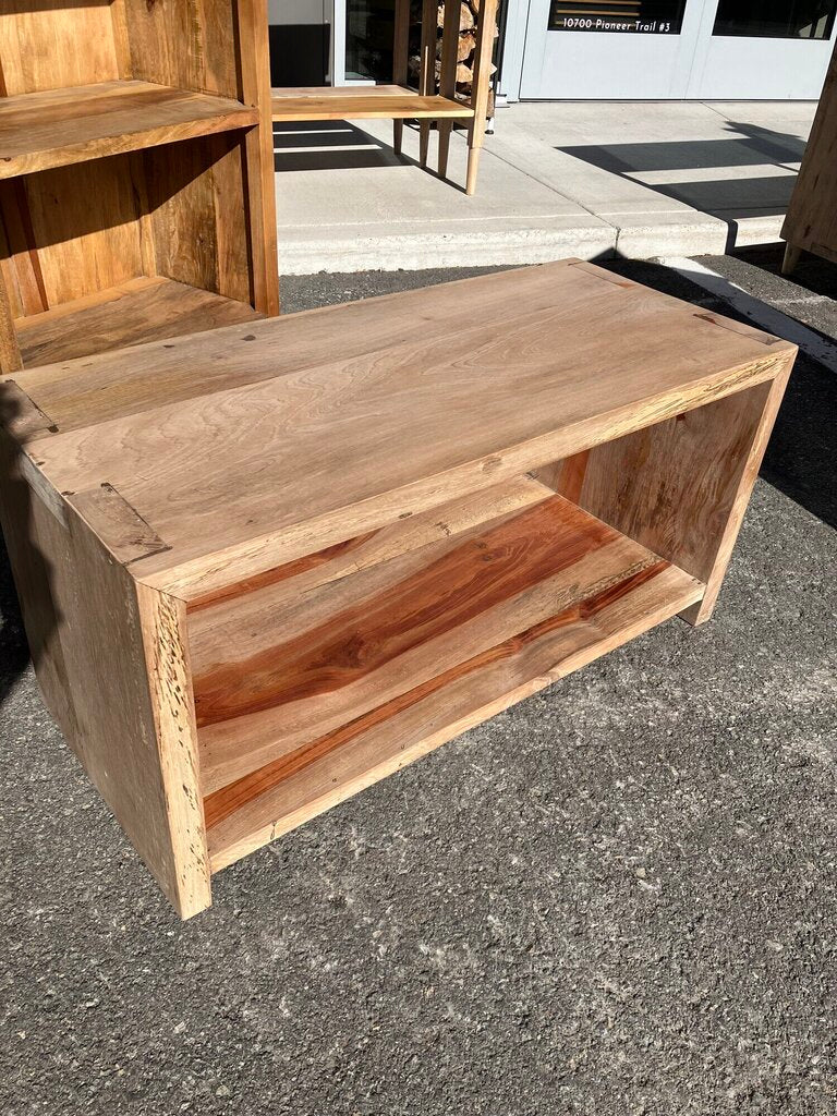 Strong Bench With Shelf