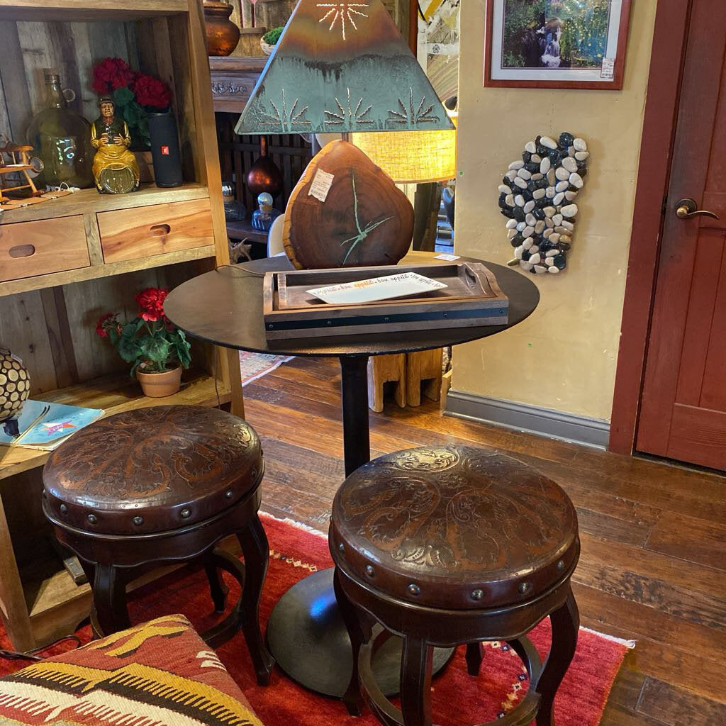 Simone Bar Table
