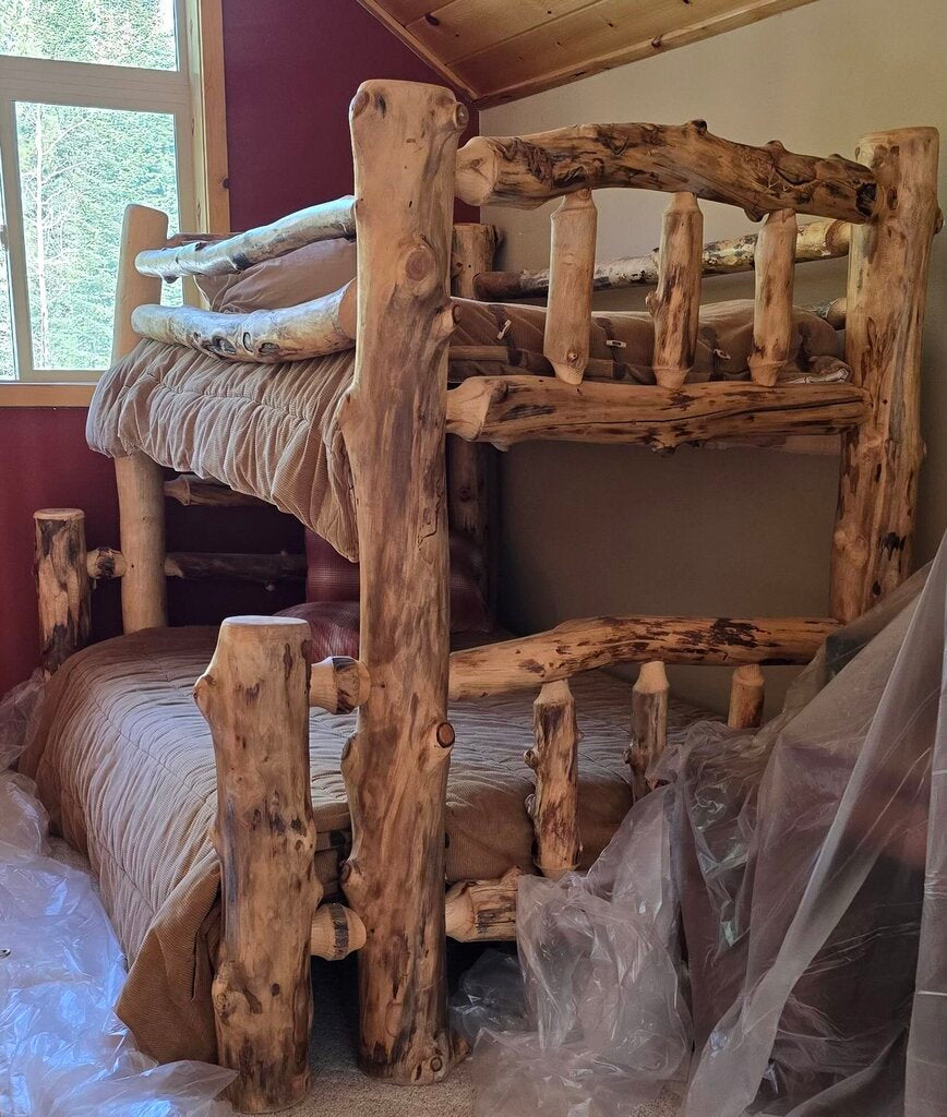 Lodge Pole Pine Twin Over Full