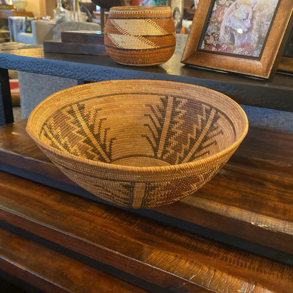 Vintage Yokuts Polychrome Basket c1920
