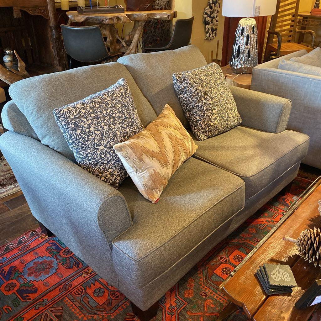 Bryn Loveseat - Set Of 2