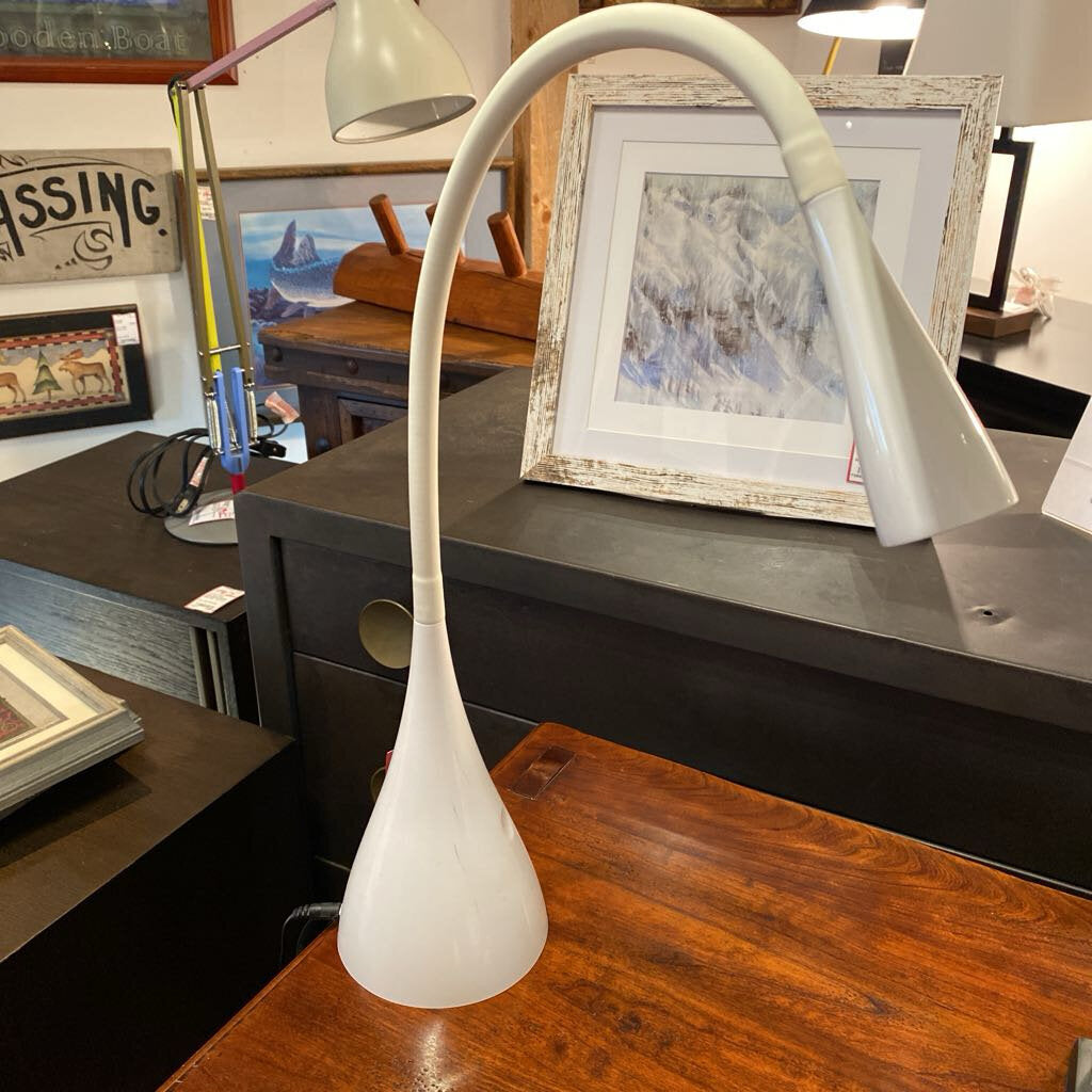 Newhouse Touch Lamp