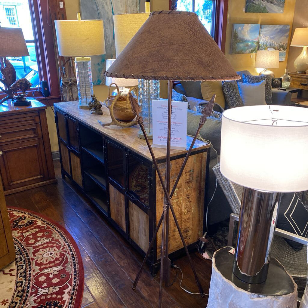 Iron Arrow Floor Lamp