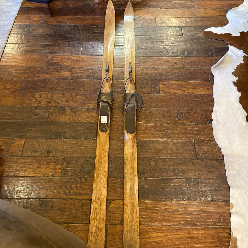 Vintage Wood Skis