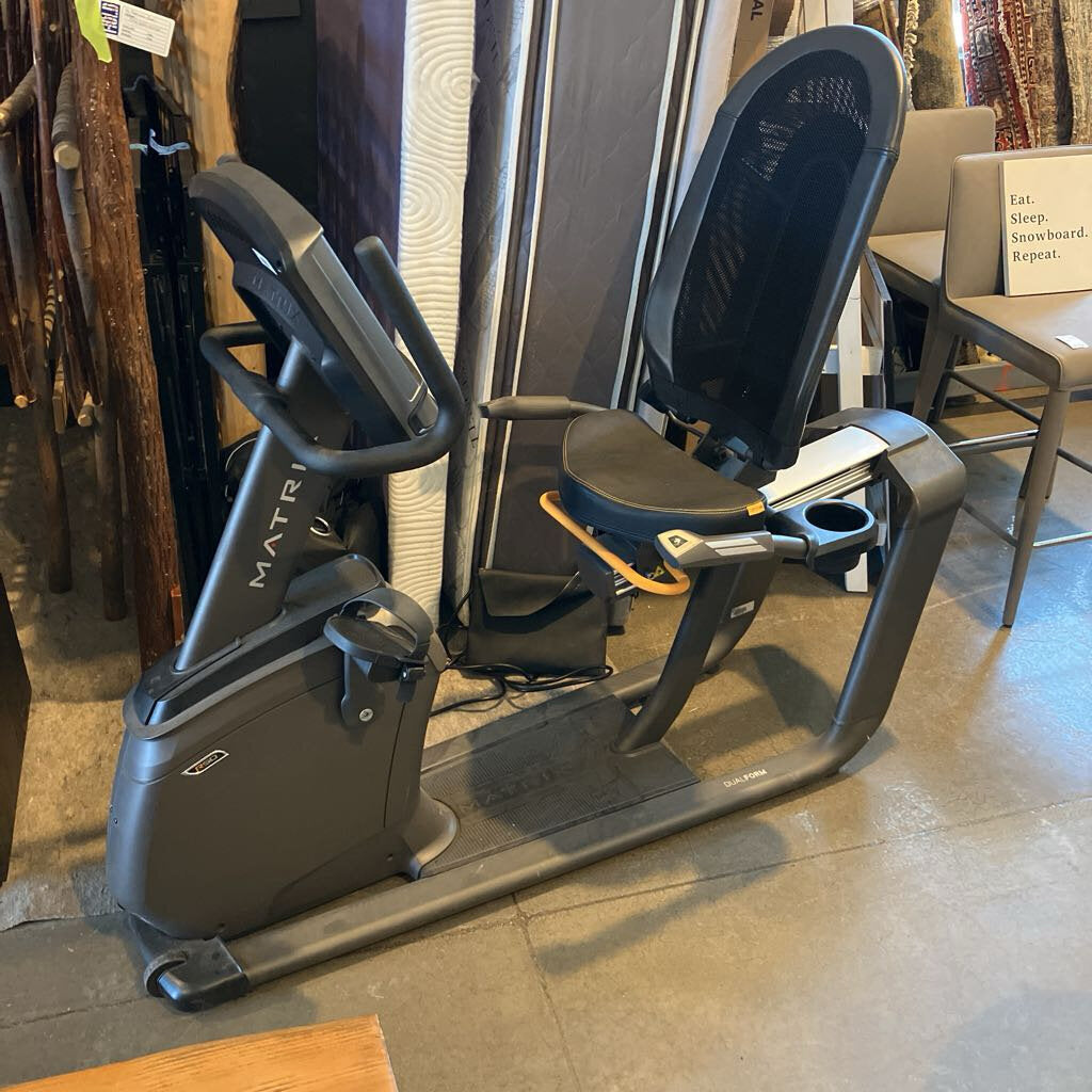 Matrix R50 Recumbent Bike