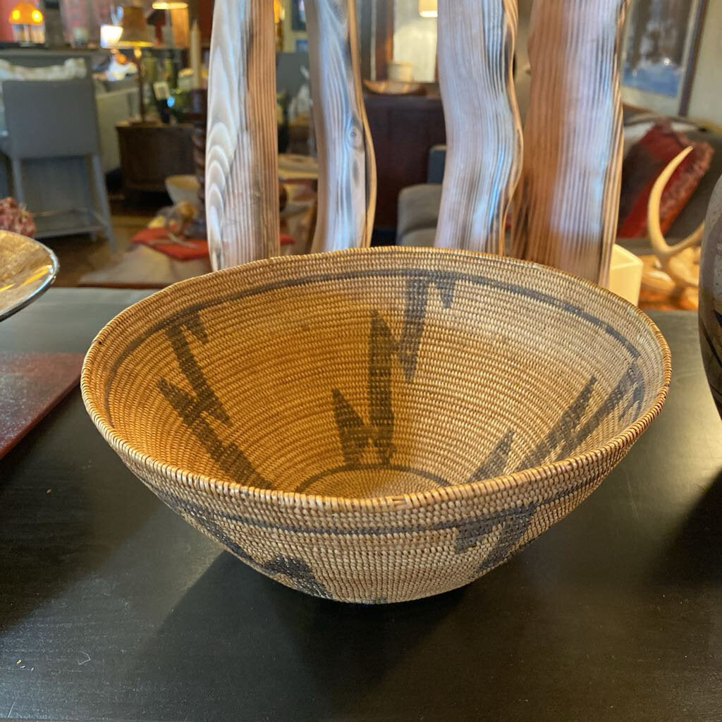 Vintage Panamint/Shoshone, Death Valley Indian Basket c1900