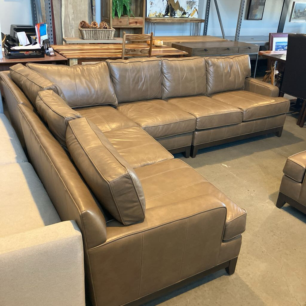 Ethan Allen Arcata Leather Sectional in Sherwood Bark