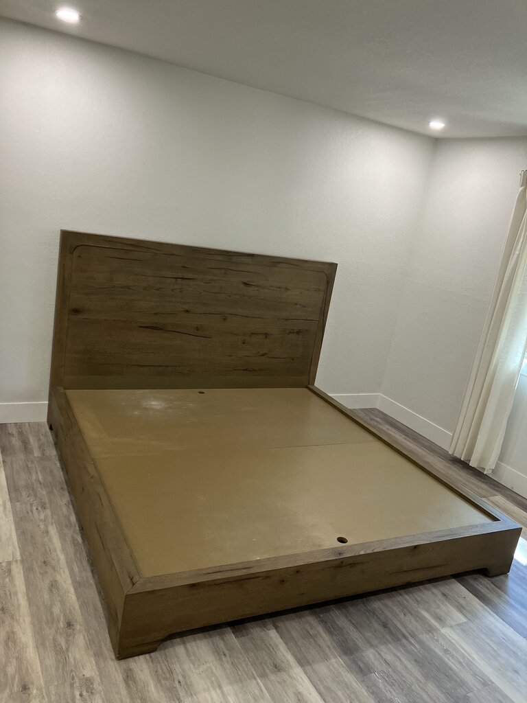Restoration Hardware Davos Oak Panel King Bed
