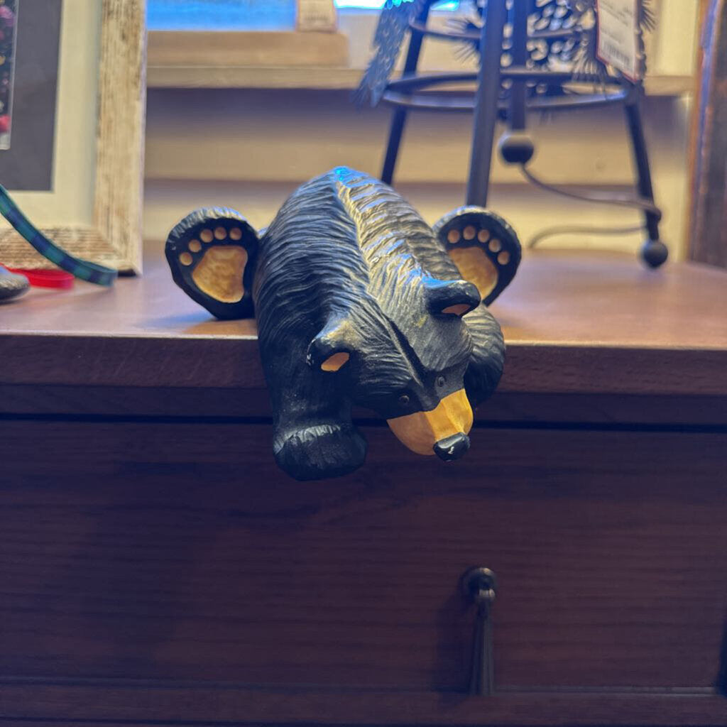 Bearfoots Shelf Sitter
