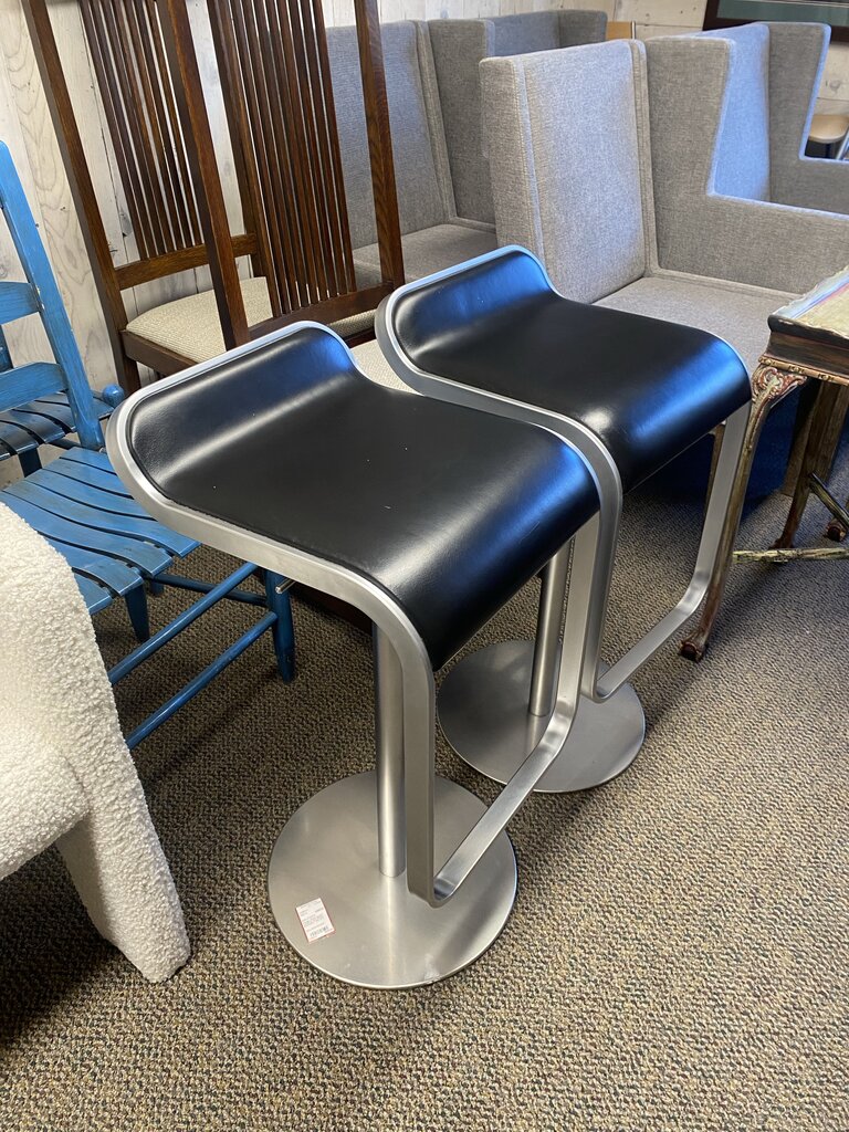 Design Within Reach Lapalma Lem Piston Barstools - Set of 2