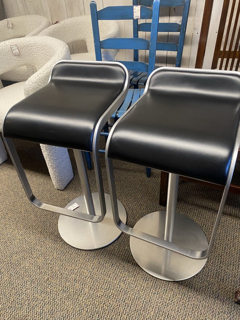 Design Within Reach Lapalma Lem Piston Barstools - Set of 2