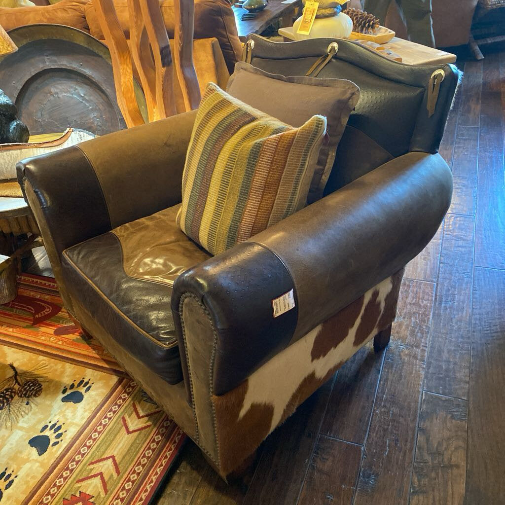 Old Hickory Tannery Leather and Hide Chair