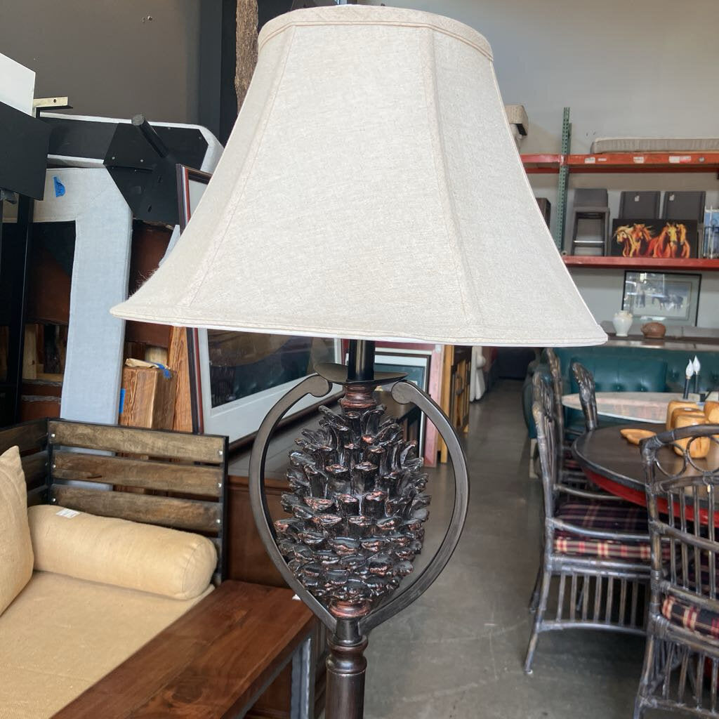 Pinecone Motif Floor Lamp