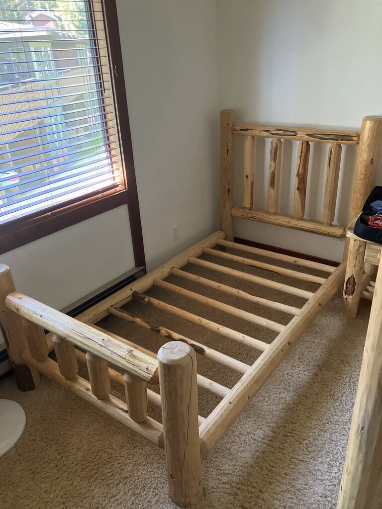 Twin Lodge Pole Pine Bed