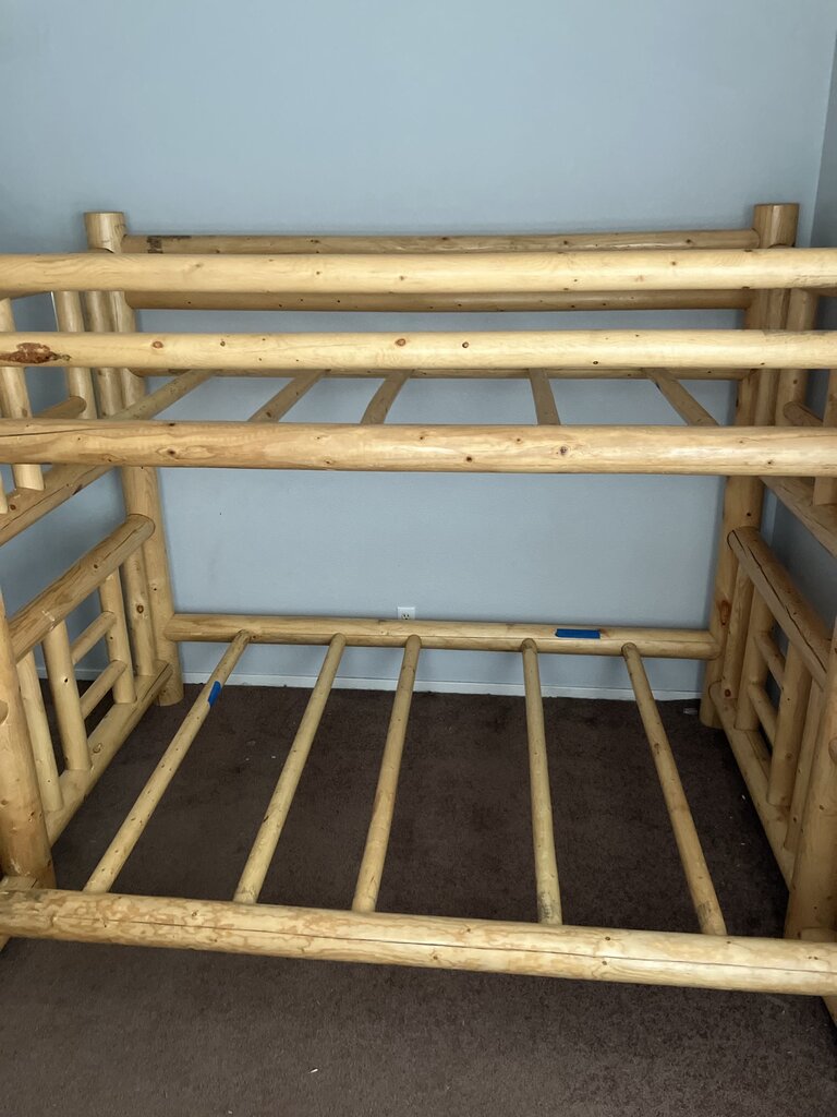 Lodge Pole Pine Twin Over Full Bunk Bed